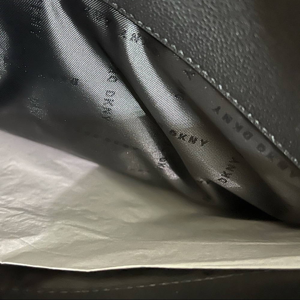 DKNY New York Tote with Removable Adjustable Strap - Picture 12 of 16